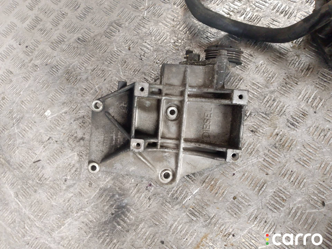 028260885A Кронштейн компрессора кондиционера SEAT Cordoba - фото №1