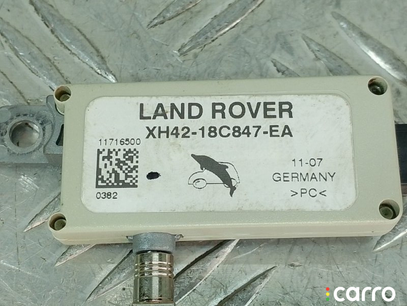 XUO000040, XH4218C847EA Усилитель антенны Land Rover Range Rover 2008г. - фото №2