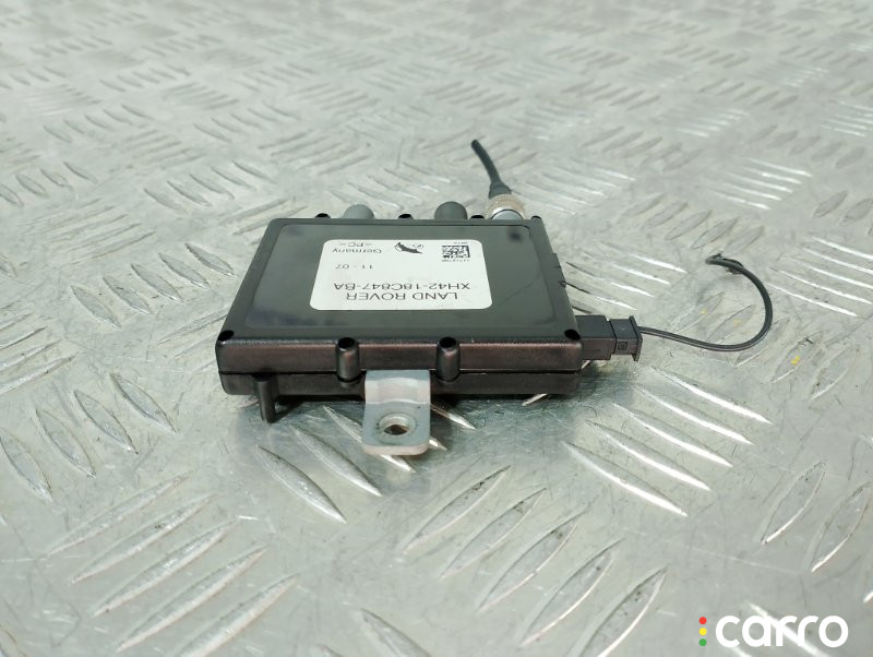 XUO000010, XH4218C847BA Усилитель антенны Land Rover Range Rover 2008г. - фото №6