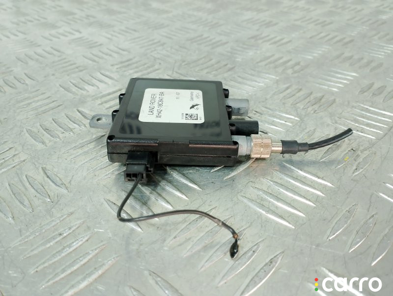 XUO000010, XH4218C847BA Усилитель антенны Land Rover Range Rover 2008г. - фото №7
