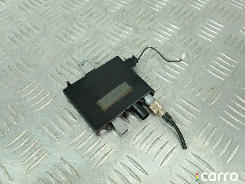 XUO000010, XH4218C847BA Усилитель антенны Land Rover Range Rover 2008г. - фото №8