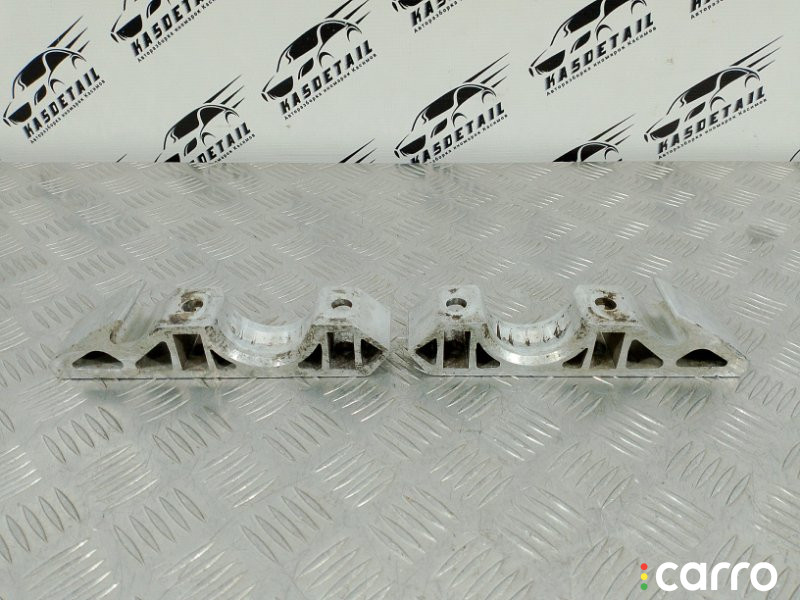 7L0411063B, 95534377711, 95534377710 Кронштейн стабилизатора Audi Q7 2008г. - фото №1