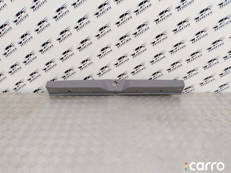 8577017000 Накладка замка багажника Hyundai Matrix 2008г. - фото №1