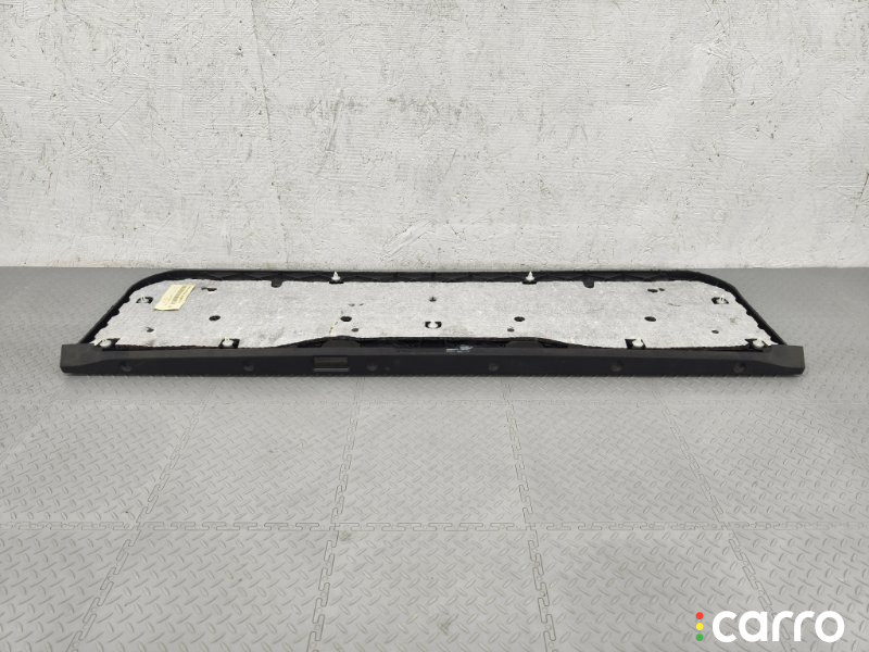 EQT000100PVA, EQT000100, LR023865, 51498264012, EQY500210PVA, XH42407A65AA8PVA Обшивка крышки багажника Land Rover Range Rover 2008г. - фото №4