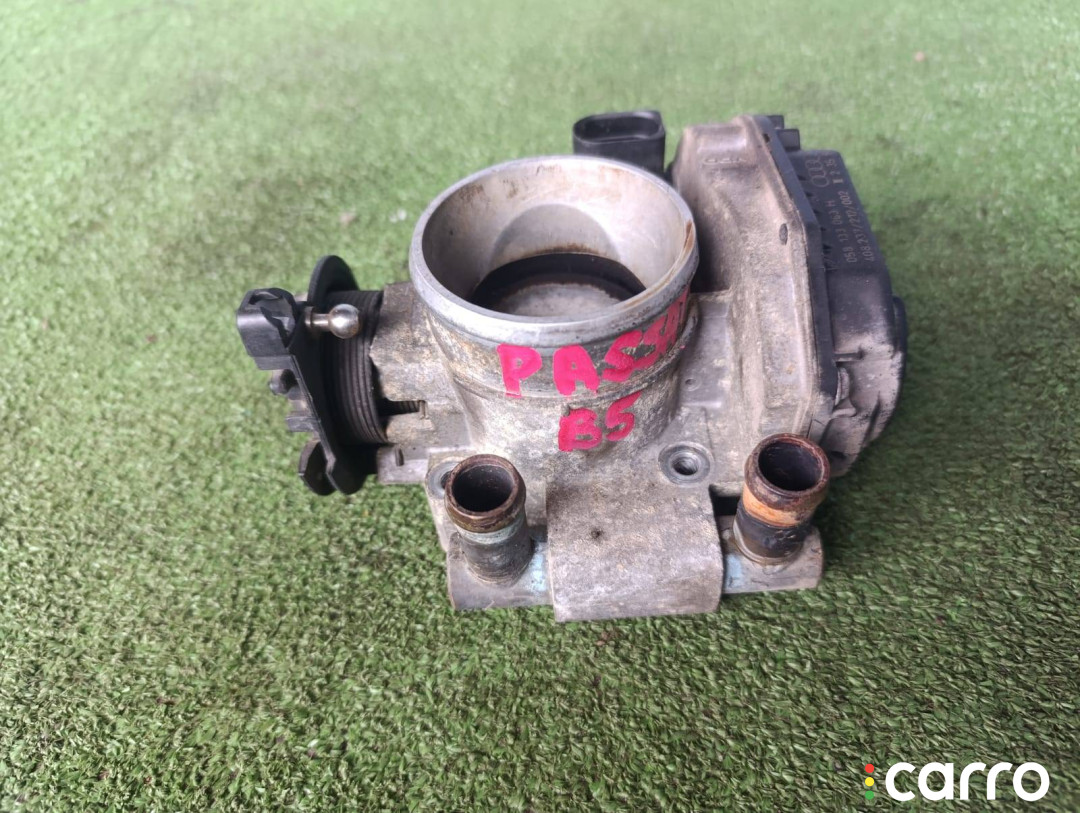 058133063H заслонка дроссельная Volkswagen Passat B5 1997г. - фото №1