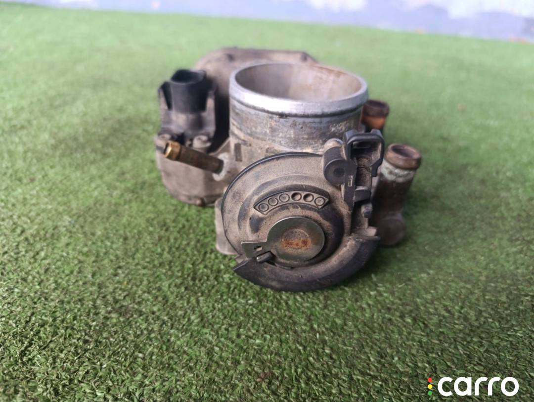 058133063H заслонка дроссельная Volkswagen Passat B5 1997г. - фото №3