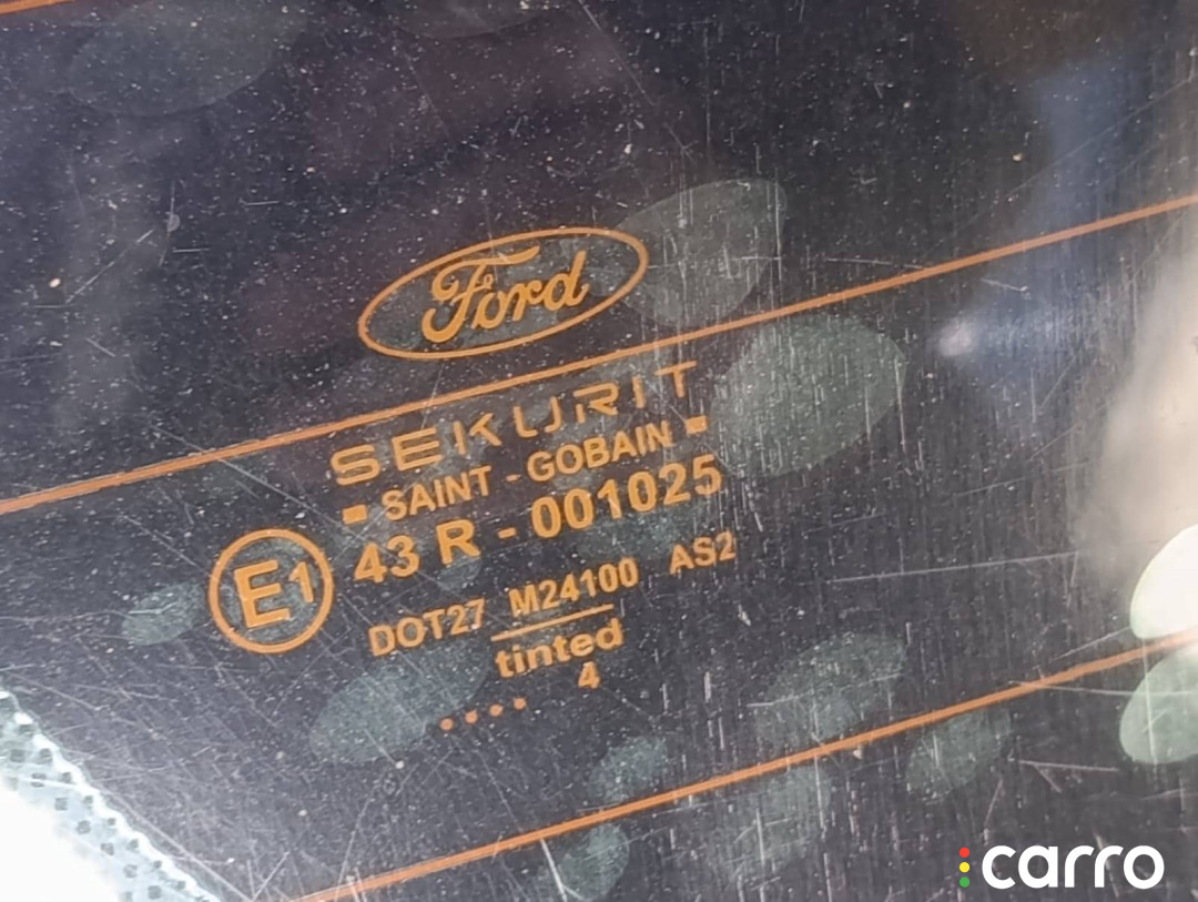 стекло крышки багажника Ford Focus 2004г. - фото №8