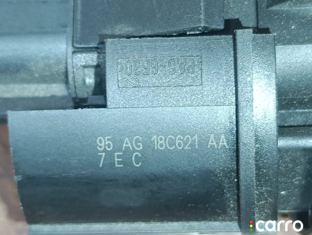 95AG-18C621-AA кнопка обогрева заднего стекла Ford Escort 5 1997г. - фото №5