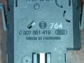 0307851419, 95AG13K069AA Кнопка корректора фар Ford Escort 5 1997г. - фото №5