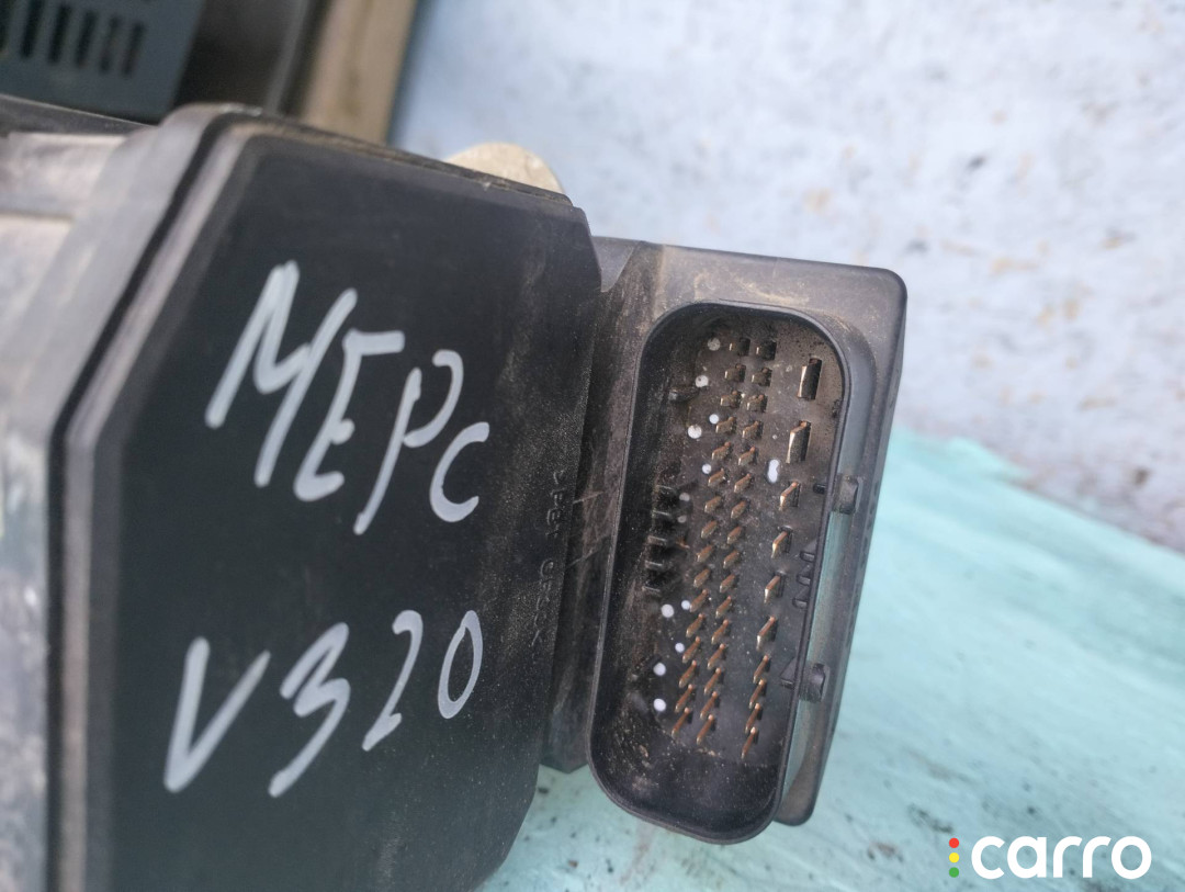 A0004461289, A0004461389, A0004464989, 0265224017 Блок ABS Mercedes-Benz Vito W638 2000г. - фото №5