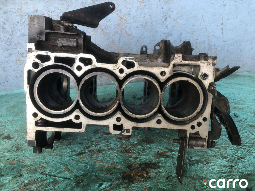 QR20 Блок цилиндров Nissan Primera P12 - фото №1