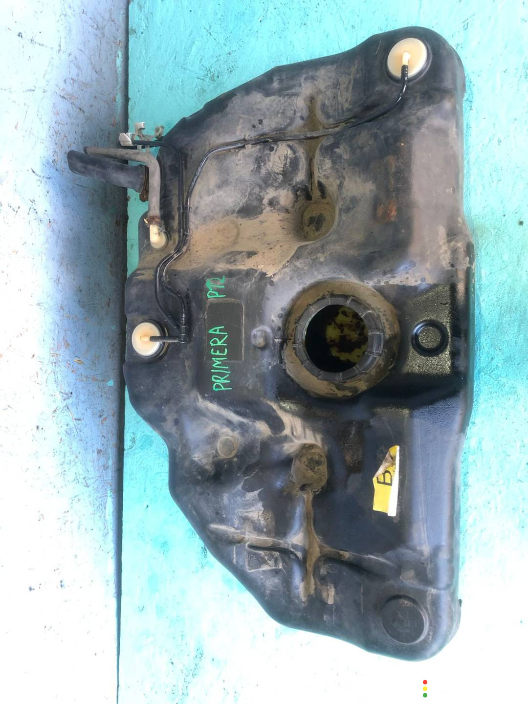 бак топливный Nissan Primera P12 - фото №6