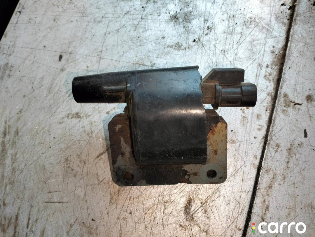 2243351J10 Катушка зажигания Nissan Primera P10 - фото №2