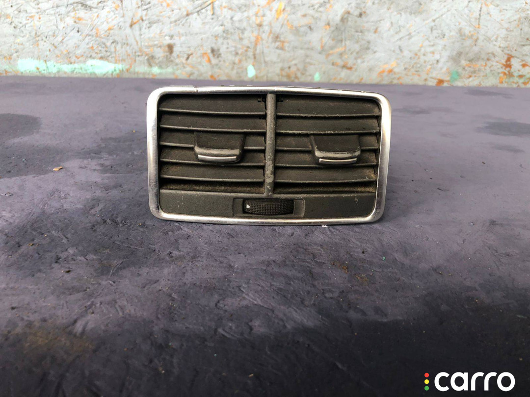 4F0819203B Дефлектор обдува салона Audi A6 4F/C6 2005г. - фото №1