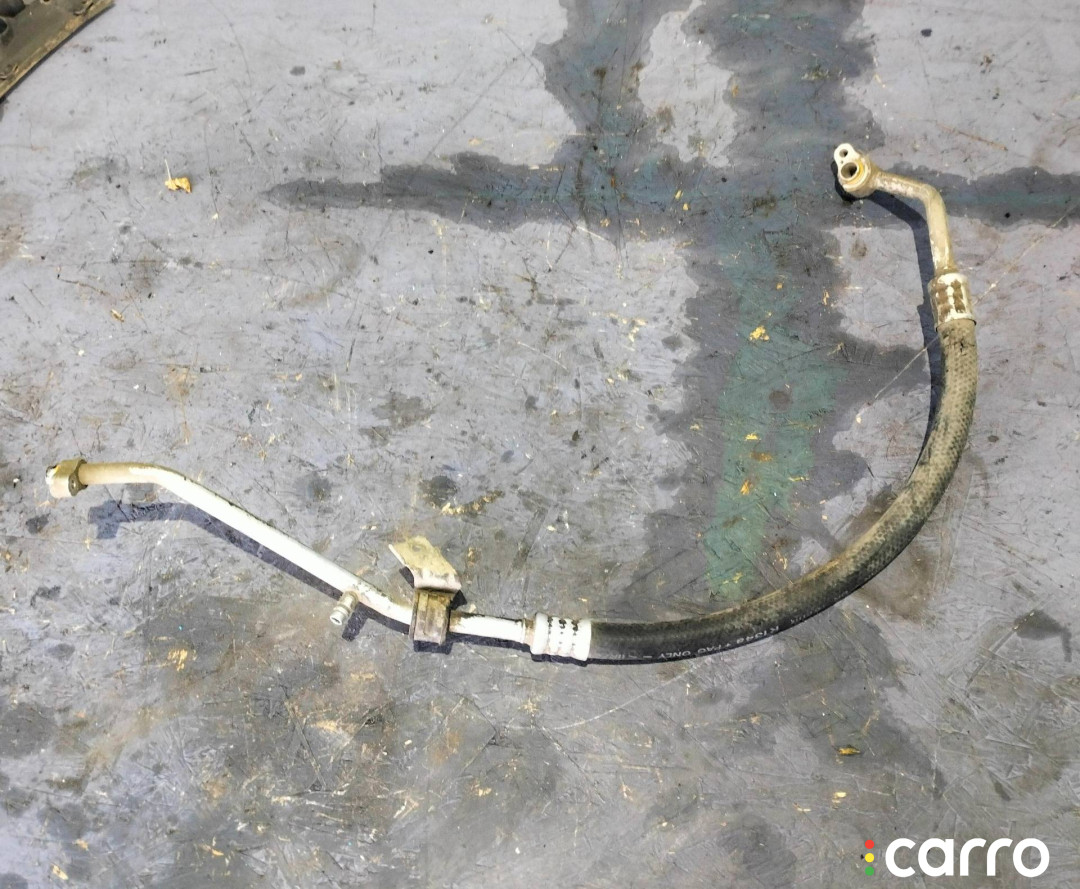 Трубка кондиционера Mitsubishi Carisma 1997г. - фото №2