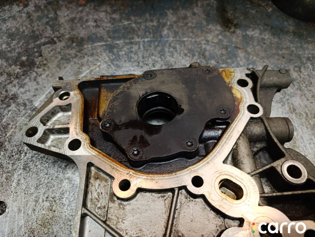 55556428, 12992380 насос масляный Opel Astra H - фото №6