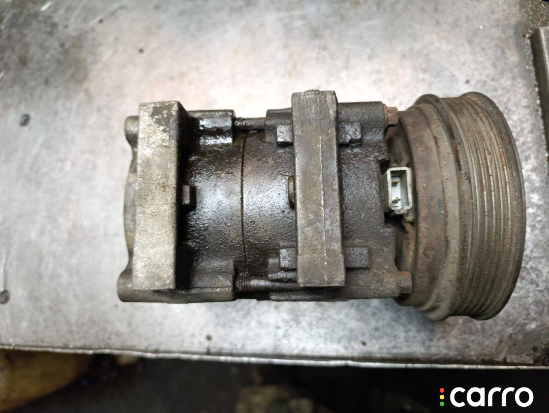 96FW19D629BC Компрессор кондиционера Ford Fiesta 4 - фото №4