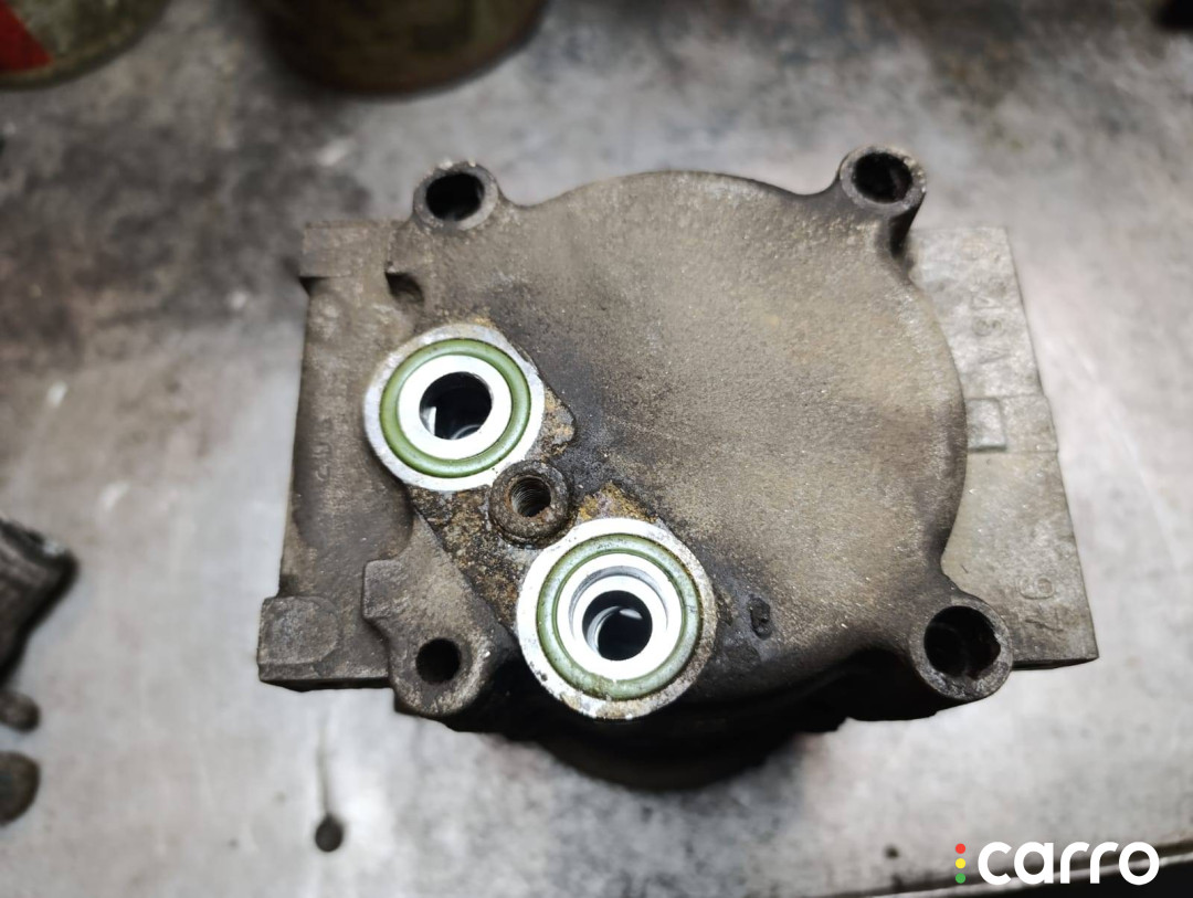 96FW19D629BC Компрессор кондиционера Ford Fiesta 4 - фото №6