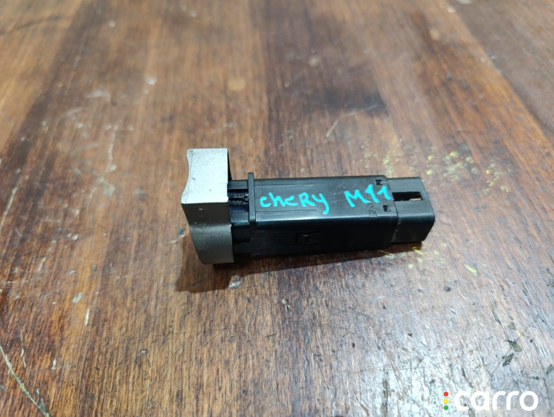 M116800990BA Кнопка обогрева сидений Chery M11 (A3) 2010г. - фото №4
