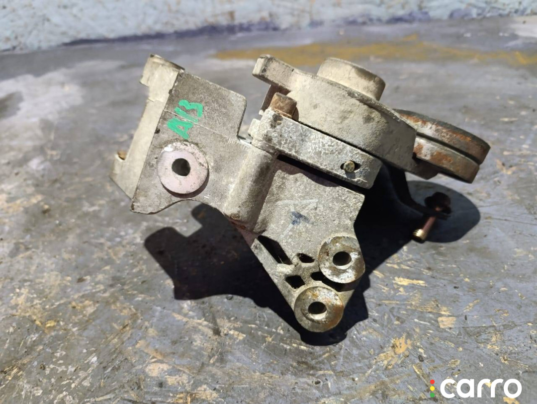 A1537011189BR01, A118111210BB Кронштейн генератора Chery Bonus (A13) - фото №1
