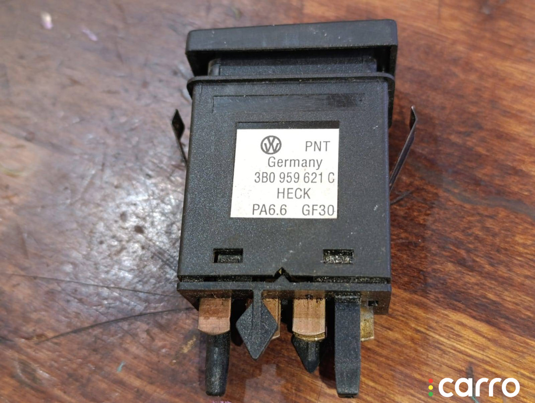3B0959621C кнопка обогрева заднего стекла Volkswagen Passat B5 1997г. - фото №4