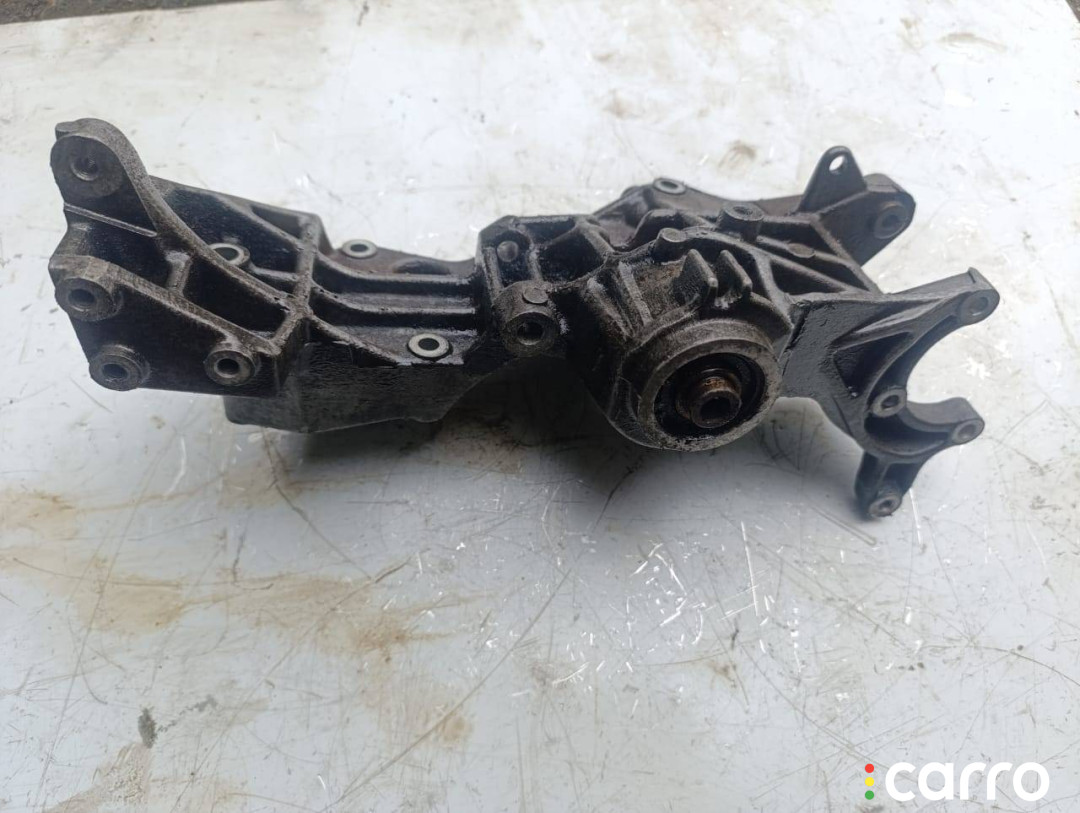 058145523 Кронштейн генератора Volkswagen Passat B5 1997г. - фото №2