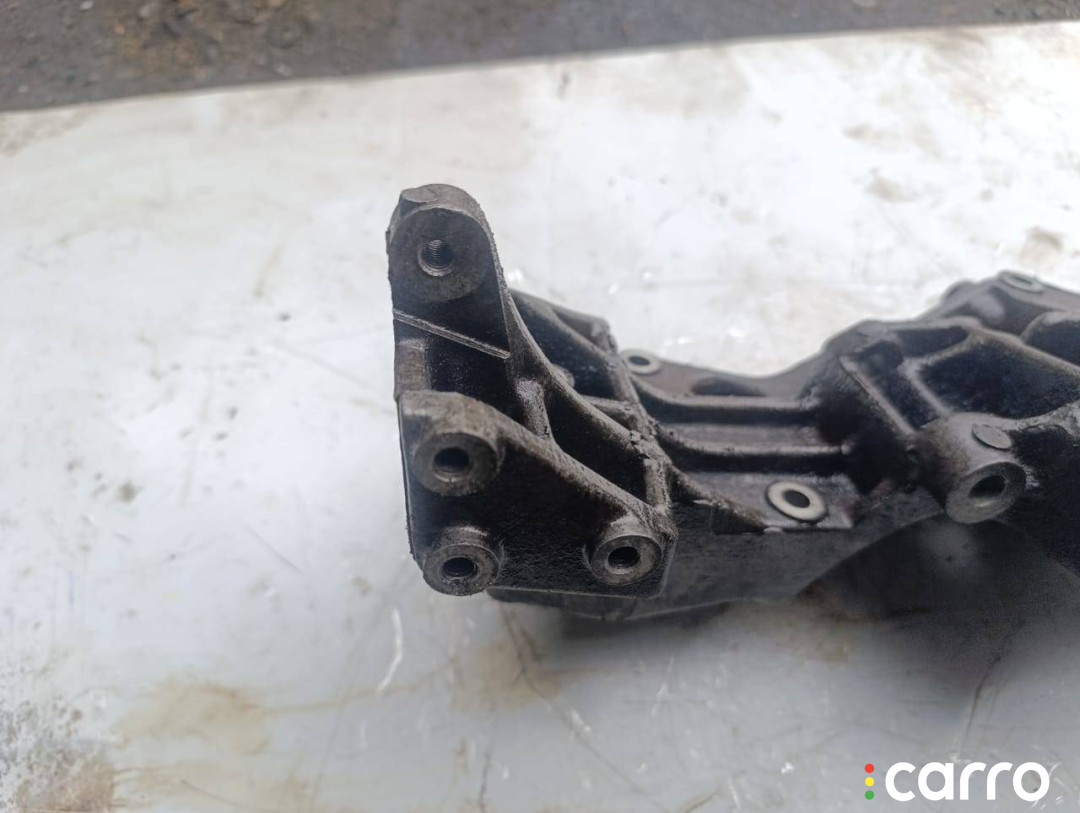 058145523 Кронштейн генератора Volkswagen Passat B5 1997г. - фото №5