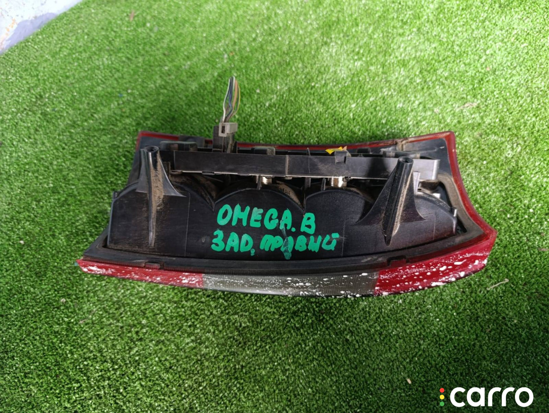 фонарь задний правый Opel Omega B - фото №5
