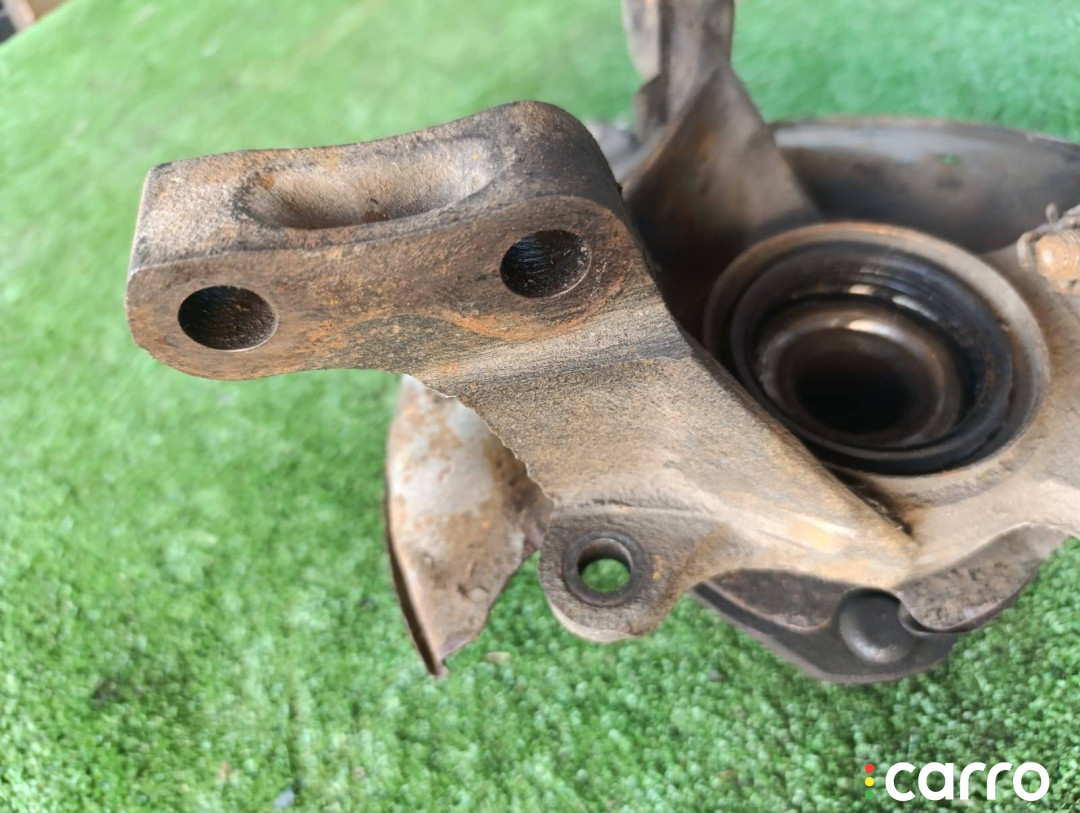 кулак передний правый Toyota Corsa 4 - фото №4