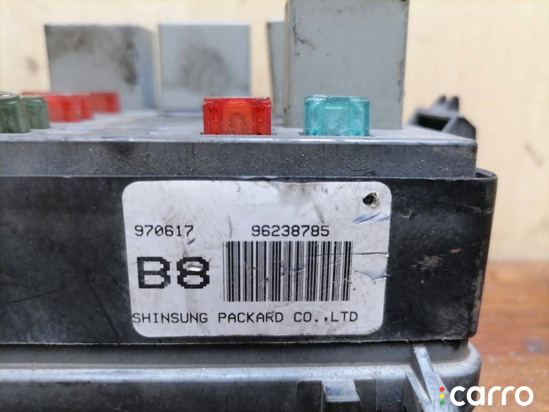 Блок предохранителей Daewoo Nubira J100 - фото №4