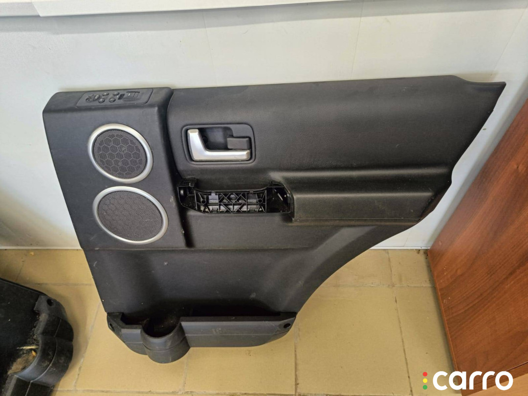 обшивка двери Land Rover Discovery 3 2006г. - фото №11