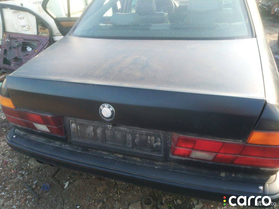 Крышка багажника (дверь 3-5) BMW 7 E32 - фото №3