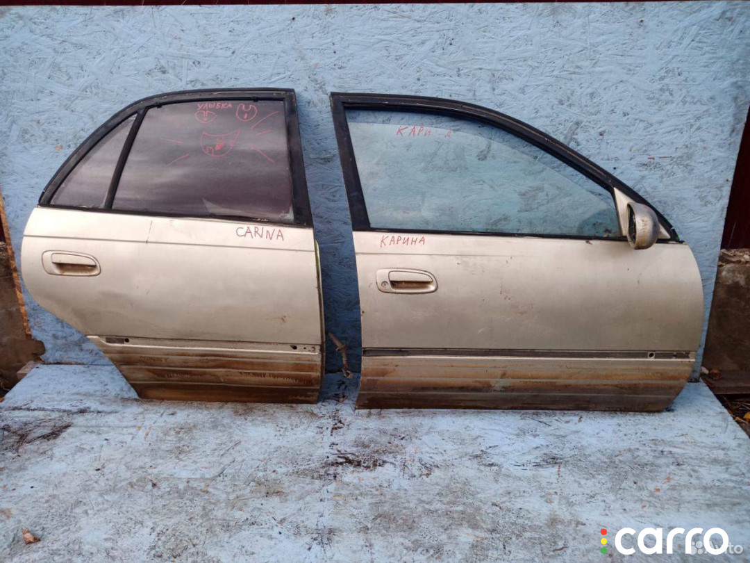 Дверь правая Toyota Carina T190 - фото №1