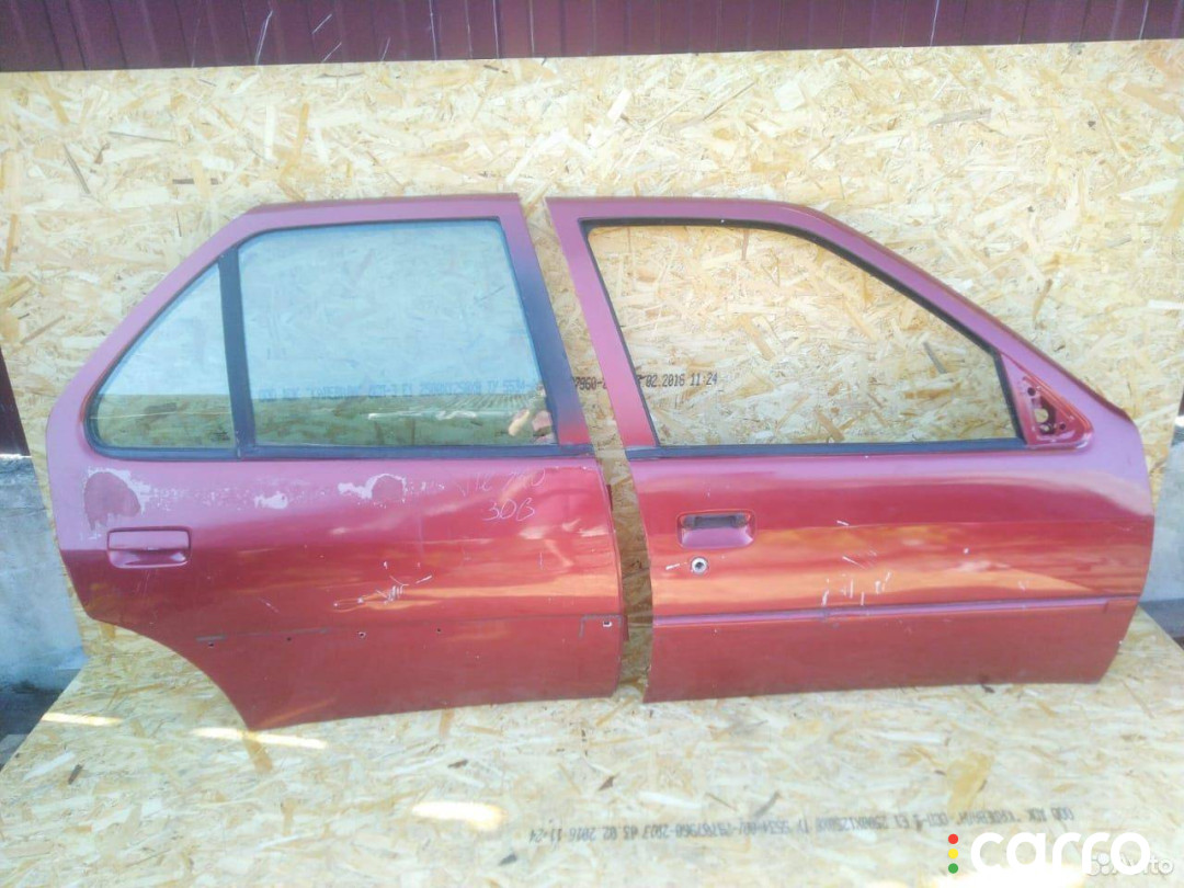 Дверь правая Peugeot 306 - фото №1