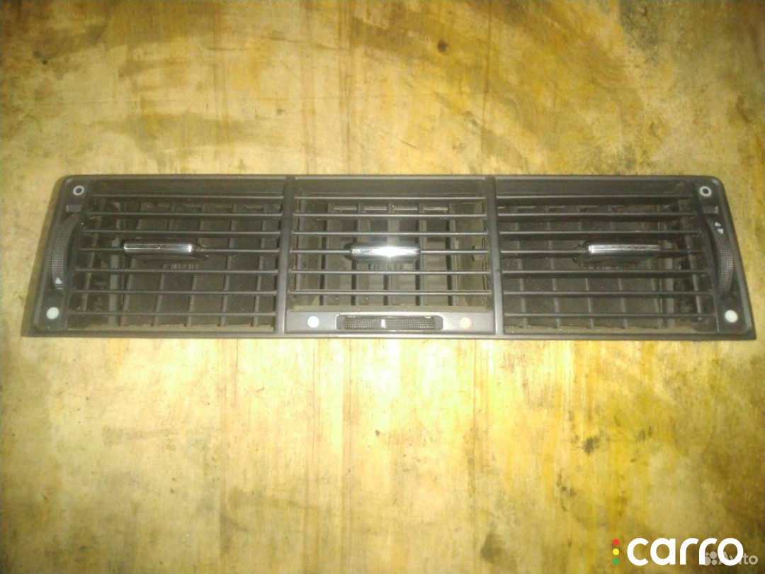 4D0820951 Дефлектор обдува салона Audi A8 D2/4D 1998г. - фото №1