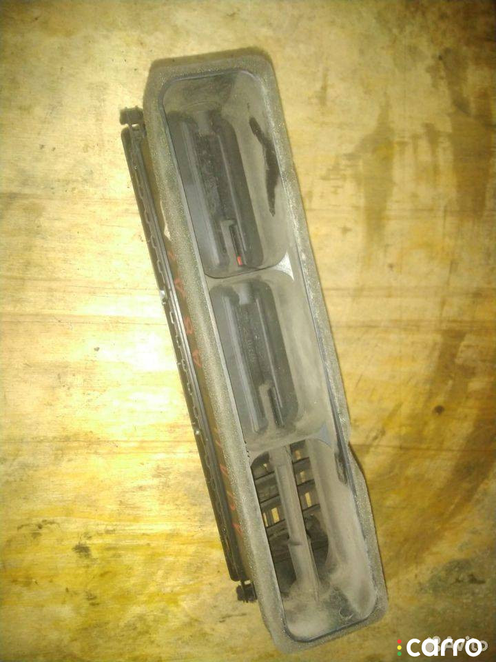 4D0820951 Дефлектор обдува салона Audi A8 D2/4D 1998г. - фото №6