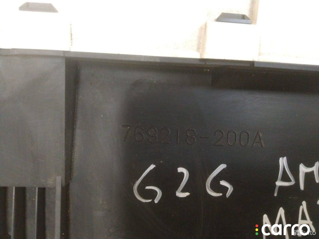 769218200A, G69218520A, 69218520A Щиток приборов (приборная панель) Mazda 626 GF 2000г. - фото №5