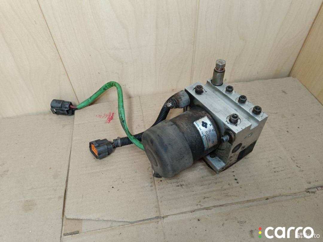 GA2G437A0 Блок ABS Mazda 626 GE - фото №1