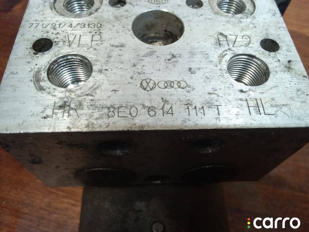8E0614111T, 0265202401 Блок ABS Audi A8 D2/4D - фото №6