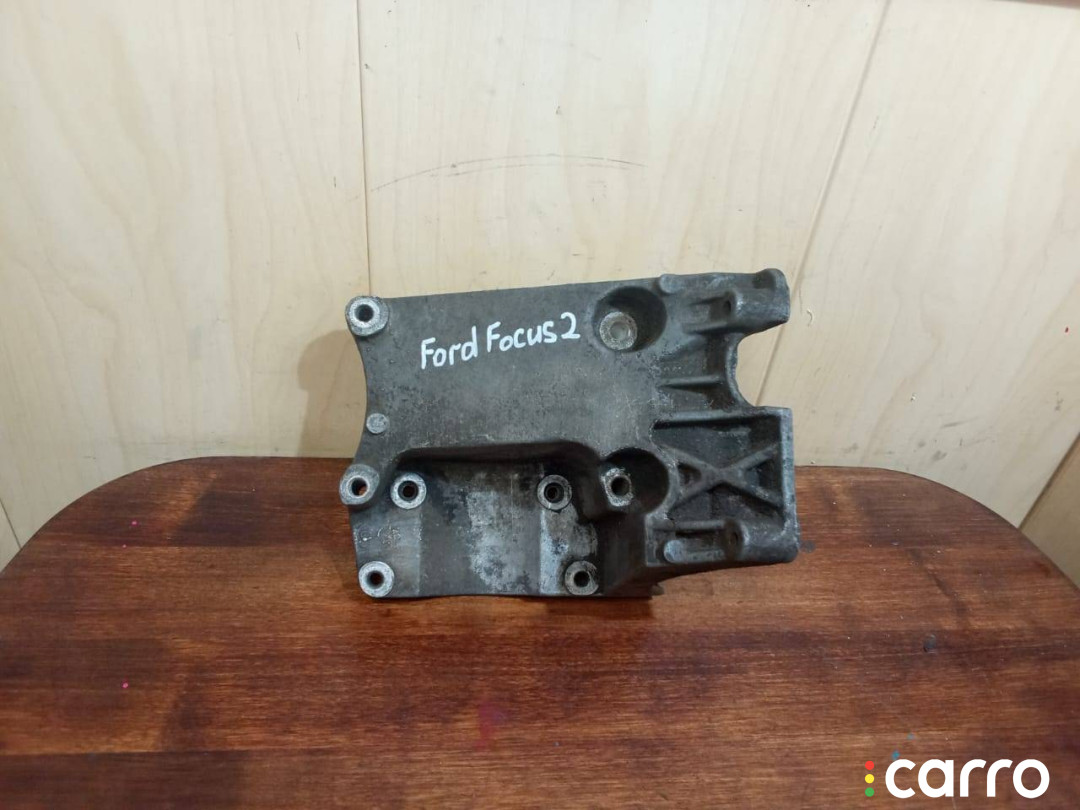 4M5Q190624CC Кронштейн компрессора кондиционера Ford Focus 2 - фото №1