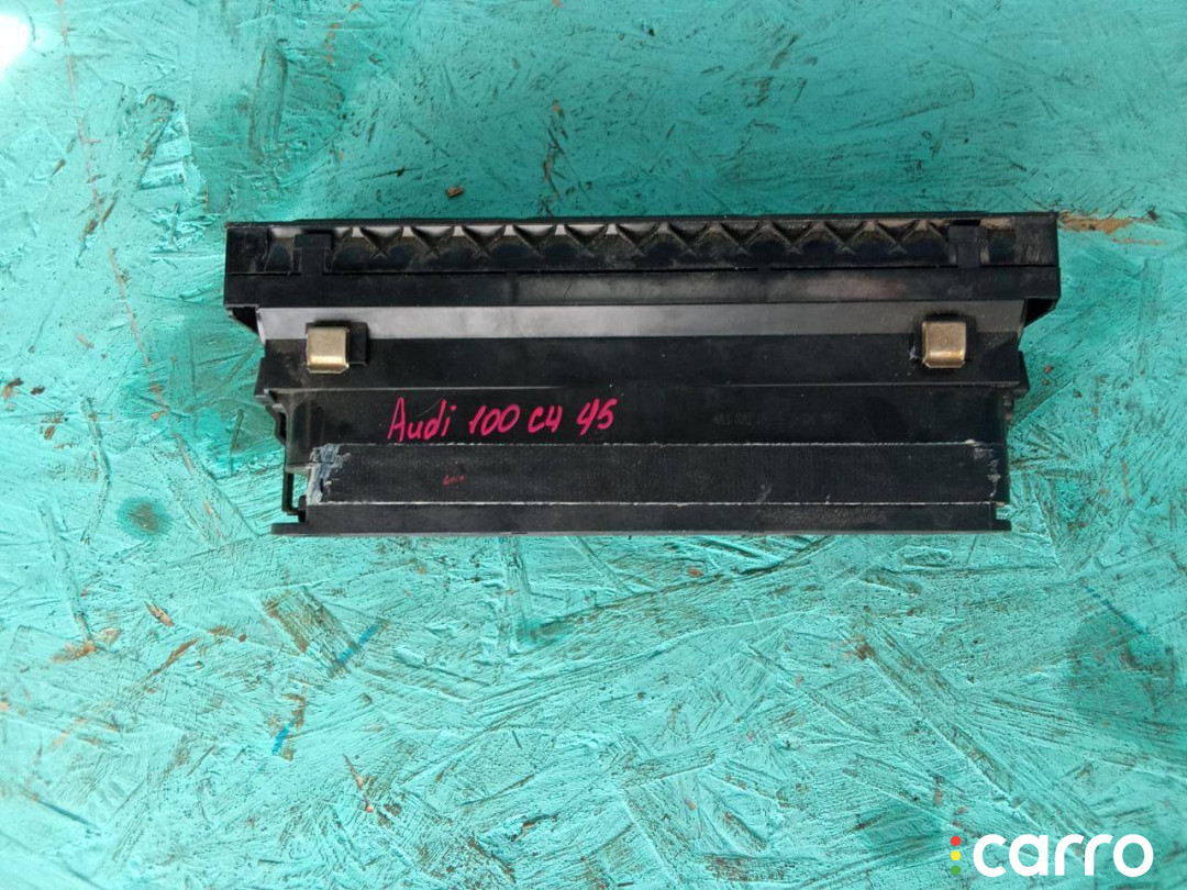 4A1820951B Воздуховод печки Audi 100 C4 - фото №1