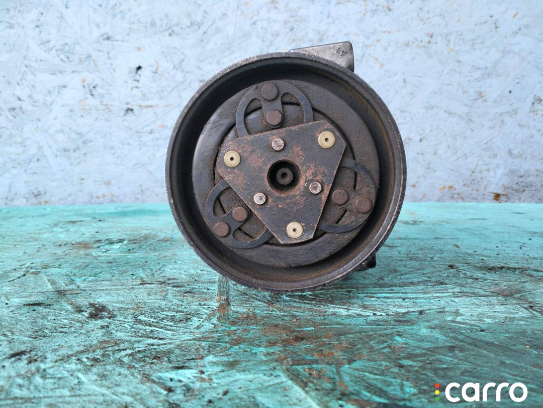 926002J003 Компрессор кондиционера Nissan Primera P11 - фото №8