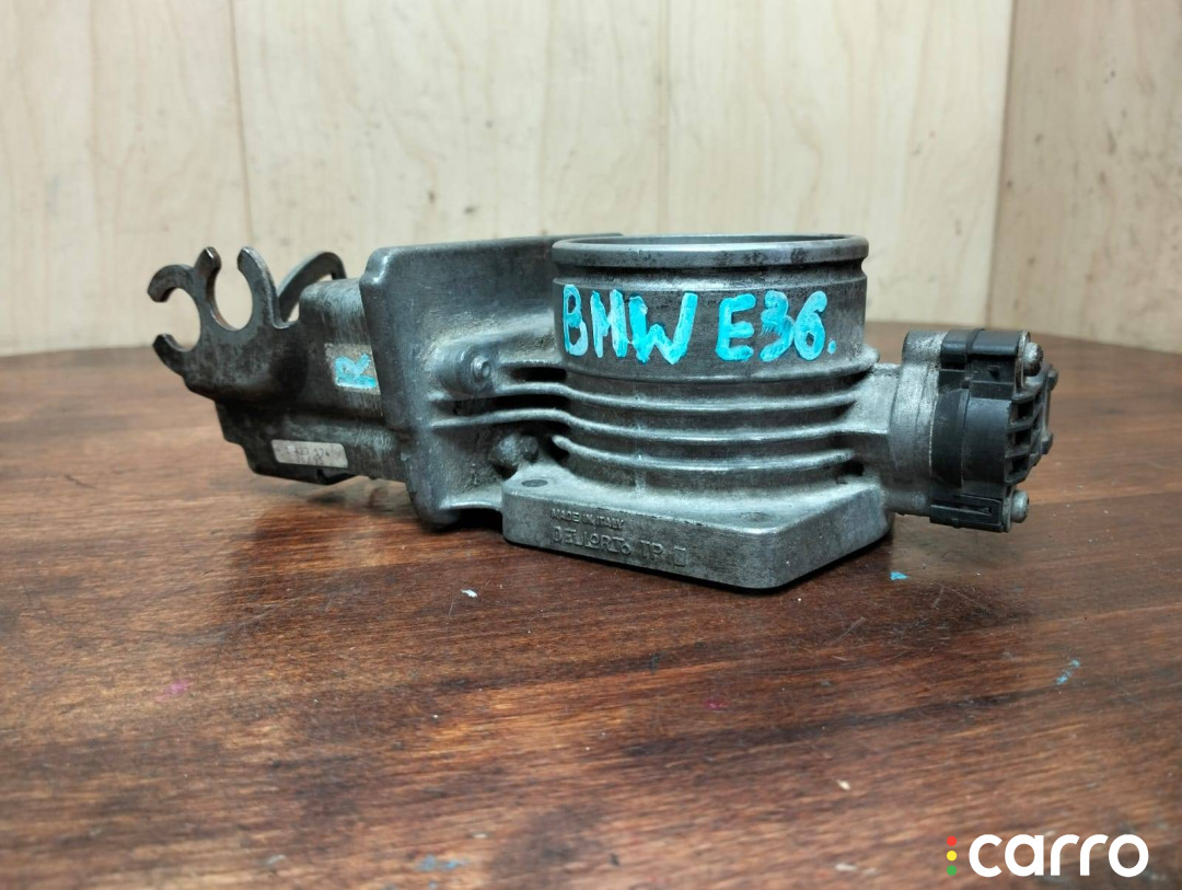 13631721456 заслонка дроссельная BMW 3 E36 - фото №3