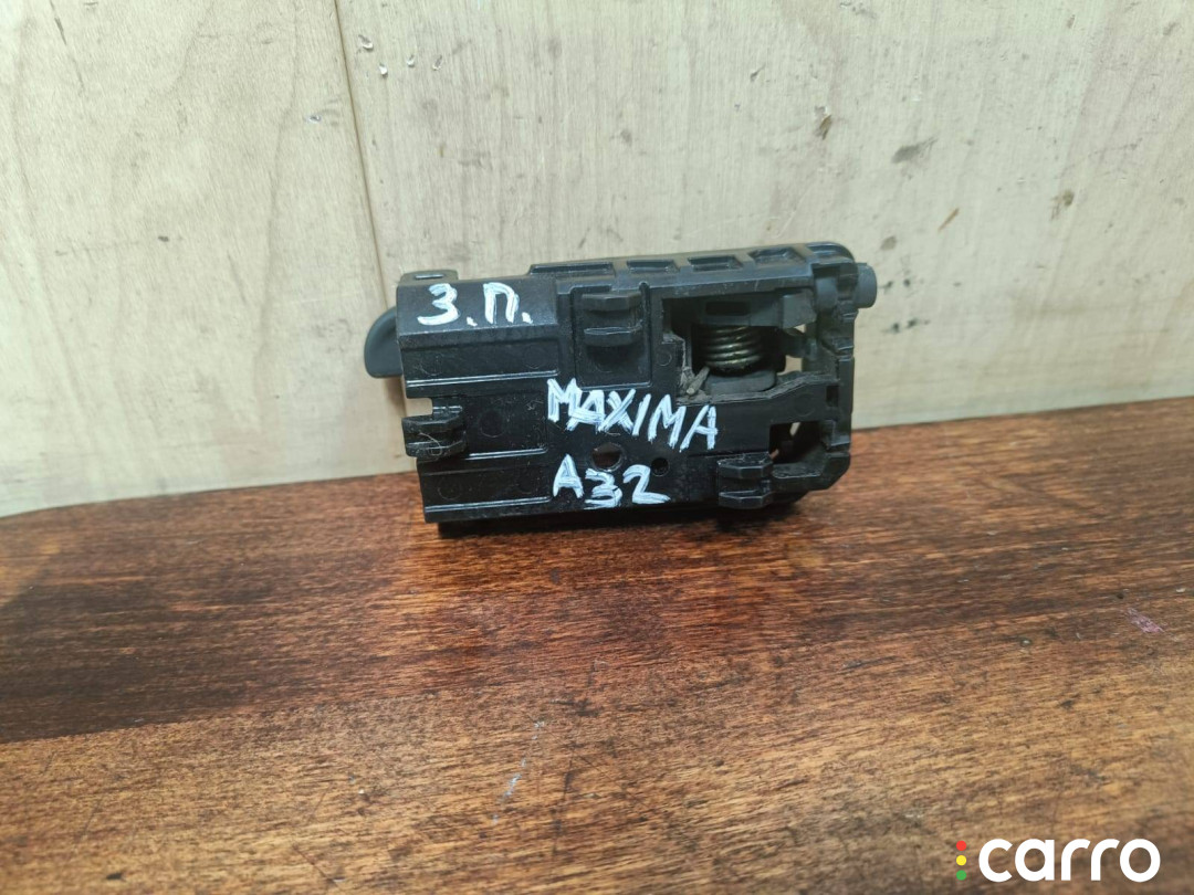 ручка внутренняя двери Nissan Maxima A32 - фото №4