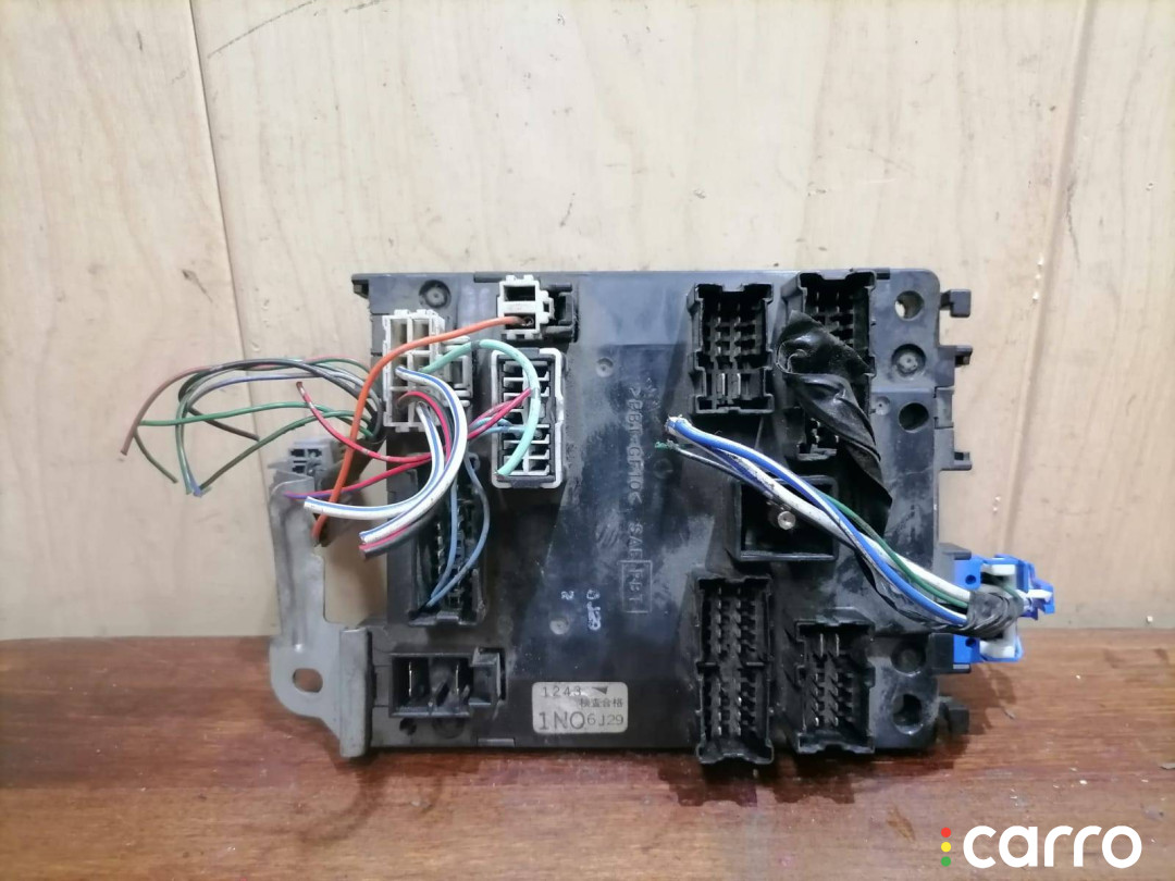 Блок предохранителей Nissan Almera N15 - фото №3