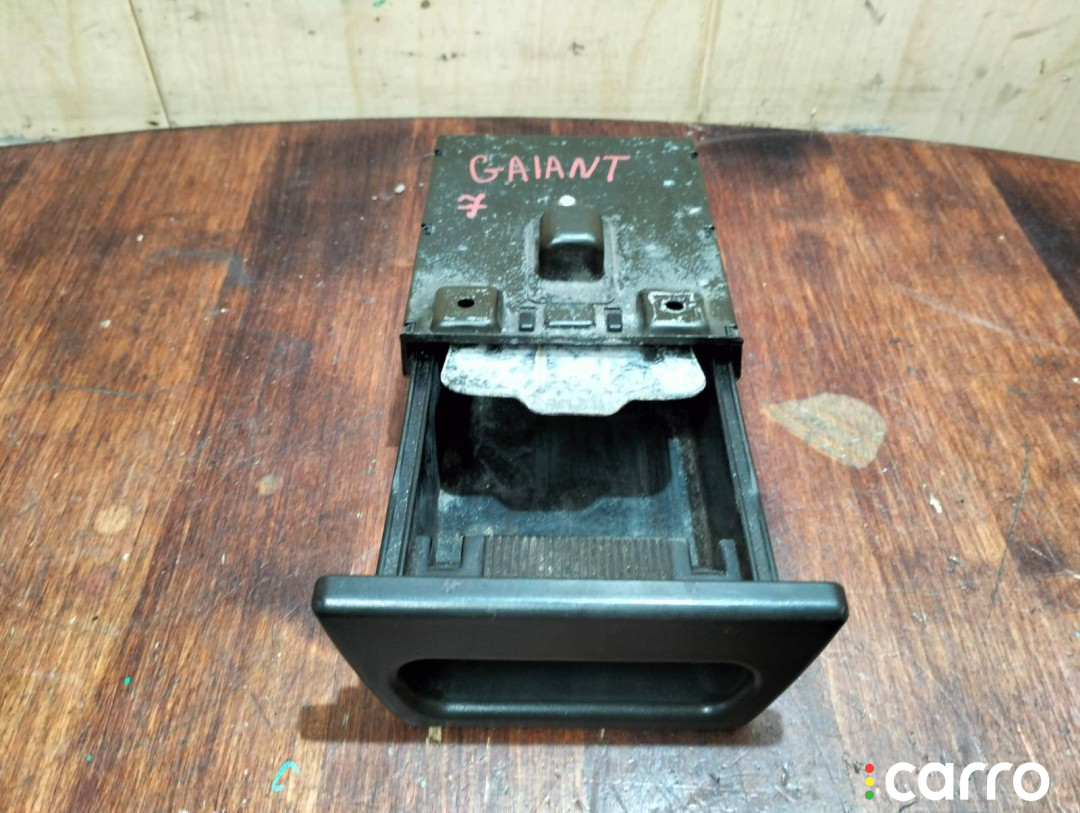 пепельница Mitsubishi Galant 7 - фото №5
