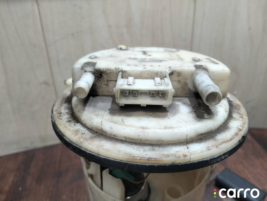насос топливный Peugeot 406 1998г. - фото №2