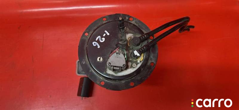 7702432040 НАСОС ТОПЛИВНЫЙ Toyota Isis - фото №2