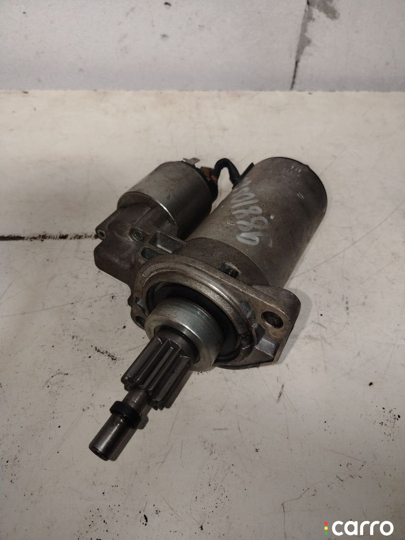 0001108064, 02A911023E Стартер Volkswagen Passat B3 1993г. - фото №1