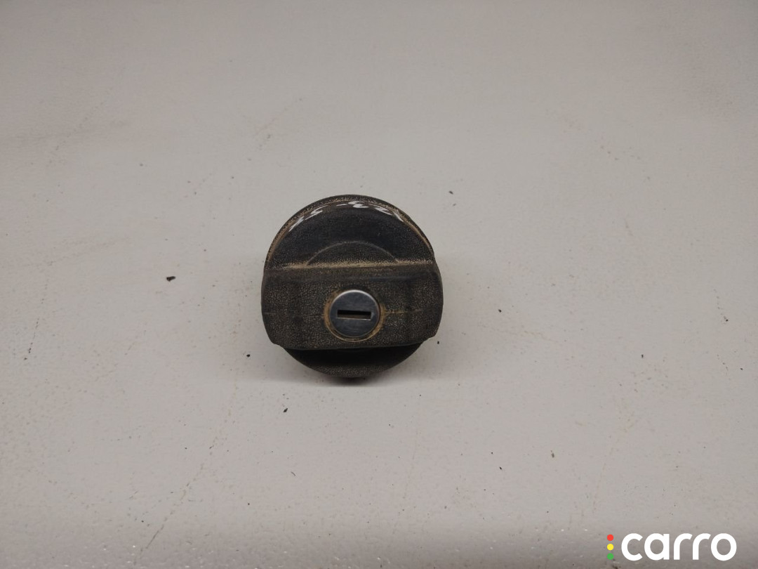 Пробка топливного бака Audi 80 B3 1990г. - фото №1